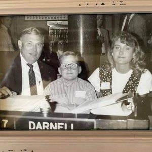 Meet your Posher, Eve